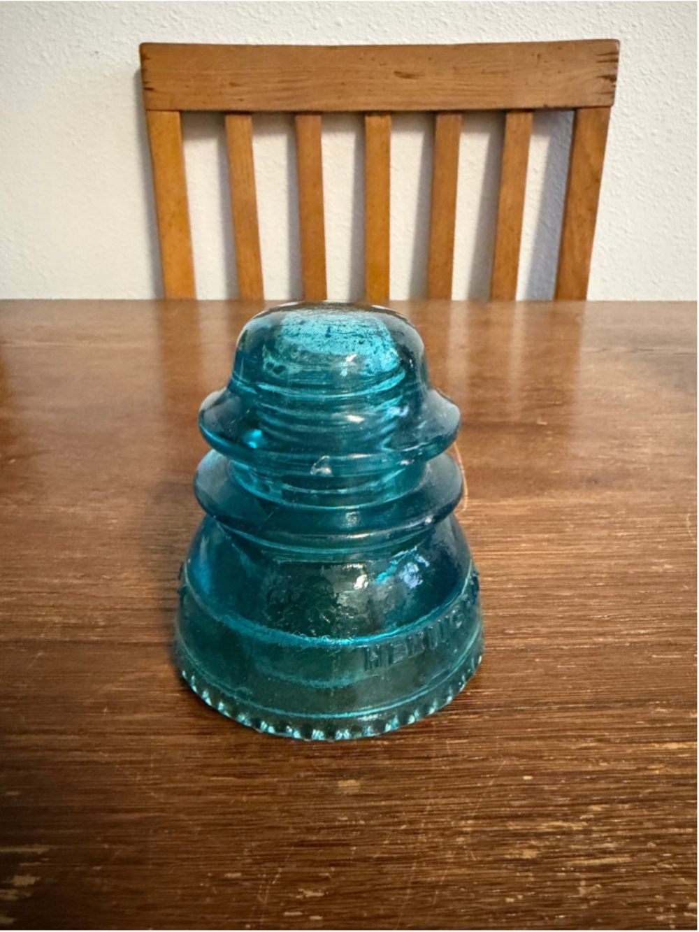 Vintage Hemingray 42 Aqua Blue Glass Insulator CD 154 Made USA Cracked